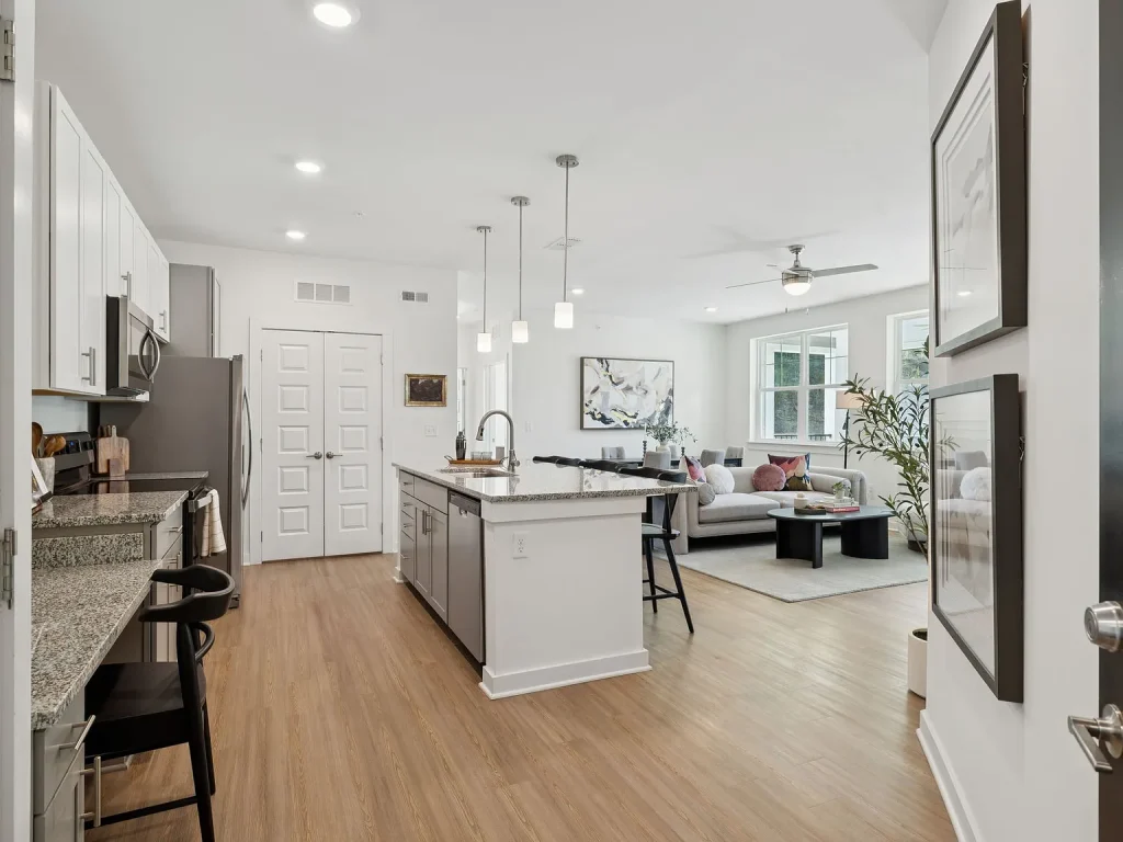 0d7951006e2b7e2e9e23ec6c423ad2d5-cc_ft_1536