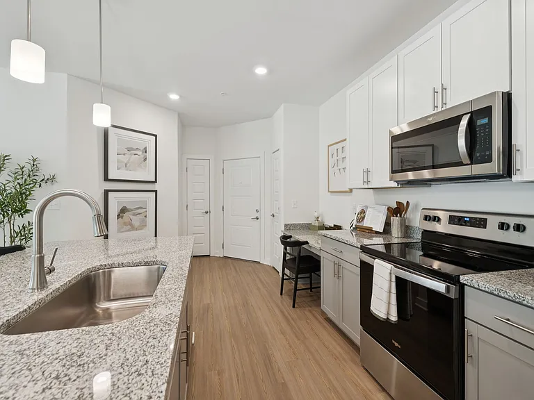 86dbb1a0bddde2a0ed2b7896359a48d5-cc_ft_768