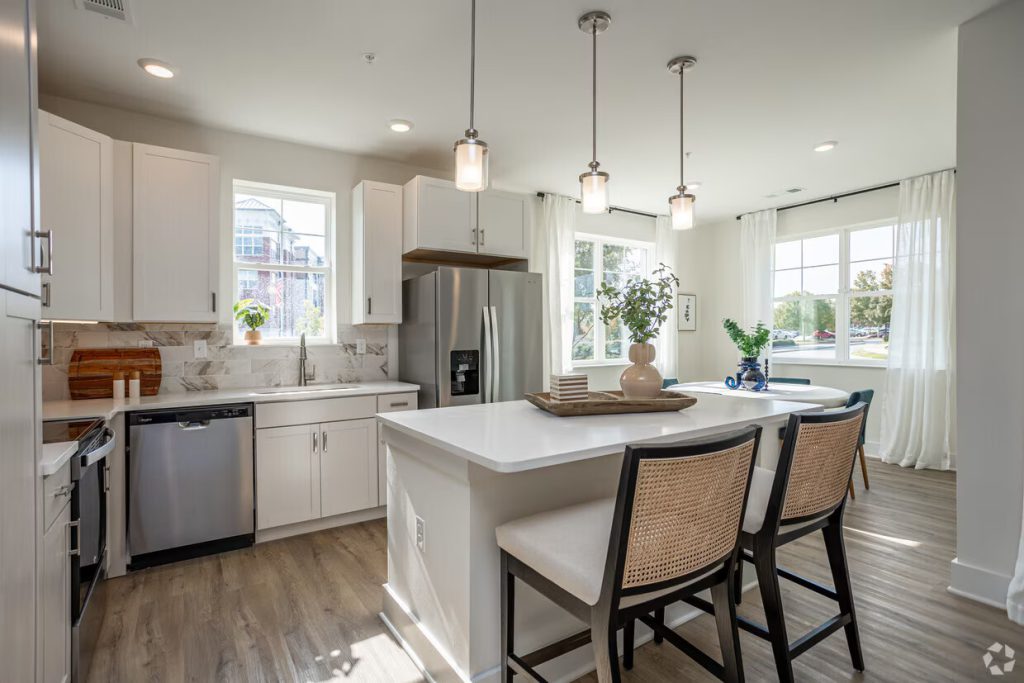 anchor-934-farragut-tn-2br-2ba-crew---1185sf---kitchen