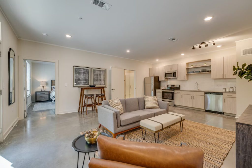 city-west-at-turkey-creek-knoxville-tn-1-br-model-apartment