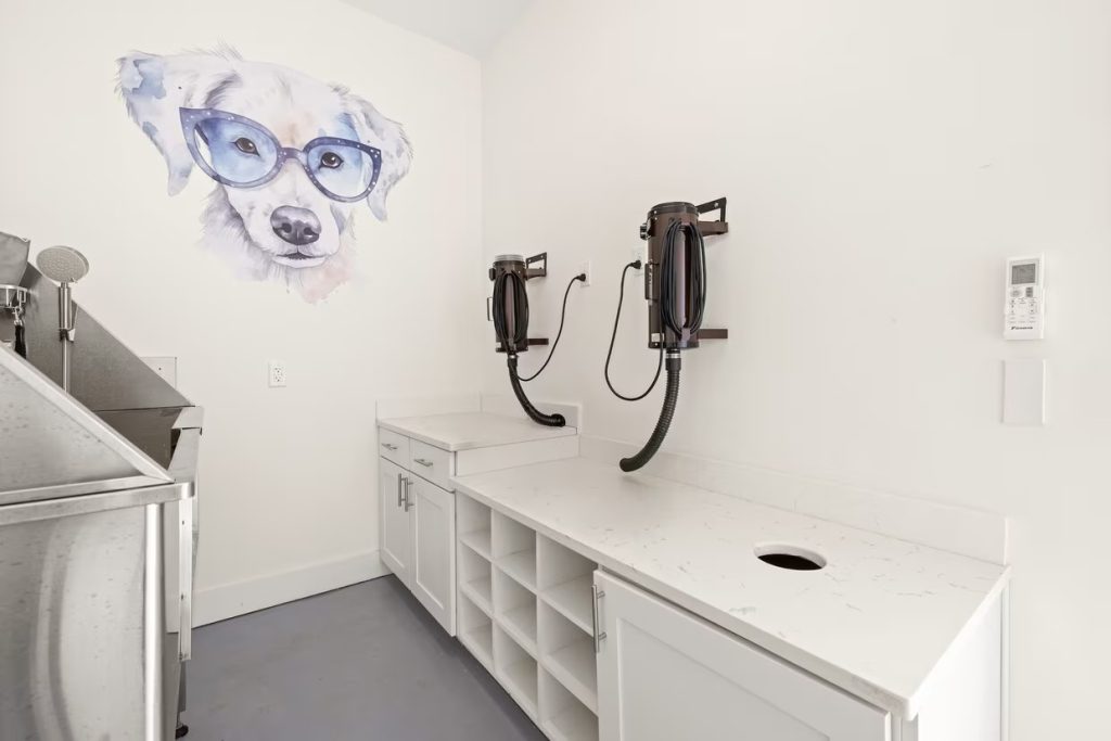 hickory-cottages-lebanon-in-pet-spa