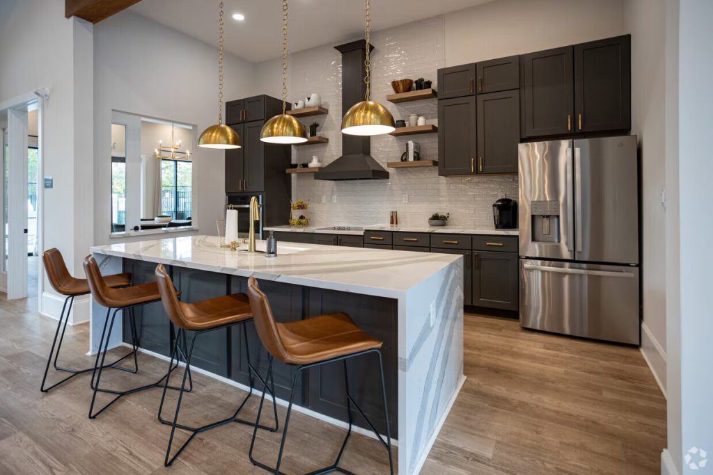 the-jewel-washington-pike-knoxville-tn-clubhouse