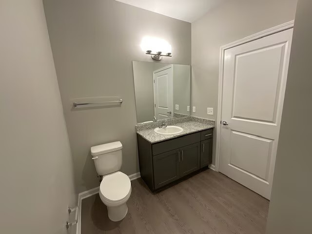 the-leslie-nashville-tn-studio-456sf---bath