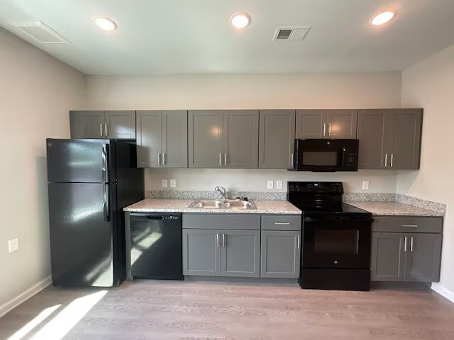 the-leslie-nashville-tn-studio---456sf---kitchen